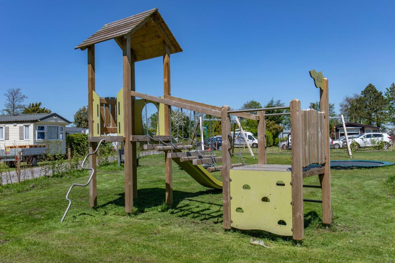 Bungalow 40 Op Recreatiepark De Wielen Sint Maarten Luaran gambar