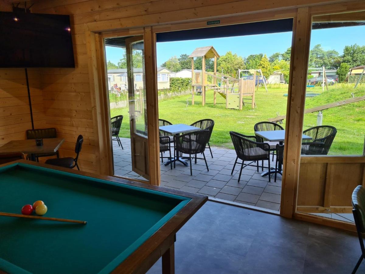Bungalow 40 Op Recreatiepark De Wielen Sint Maarten Luaran gambar